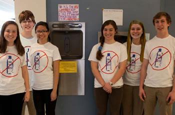 Students from the Lincoln-Sudbury High School Environmental Club