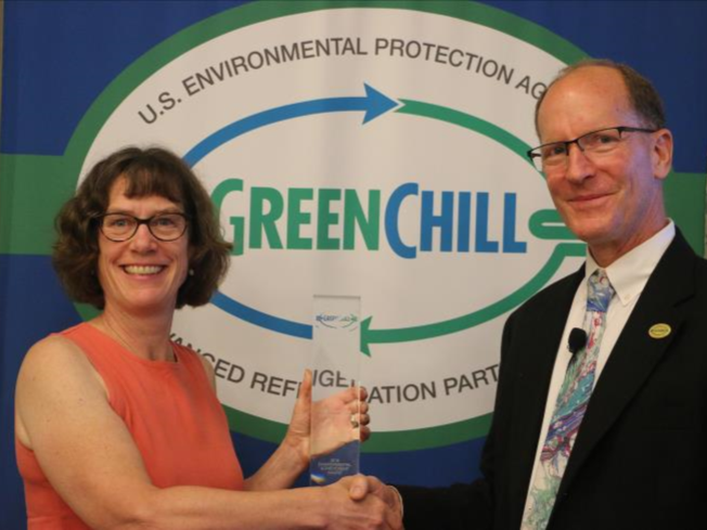 Cook County Whole Foods Co-op achieves the GreenChill Best Emissions Rate recognition.