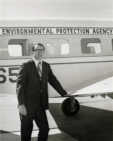 Ruckelshaus touring the Four Corners area, 1971