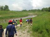 Photo of school children visiting Blue River
